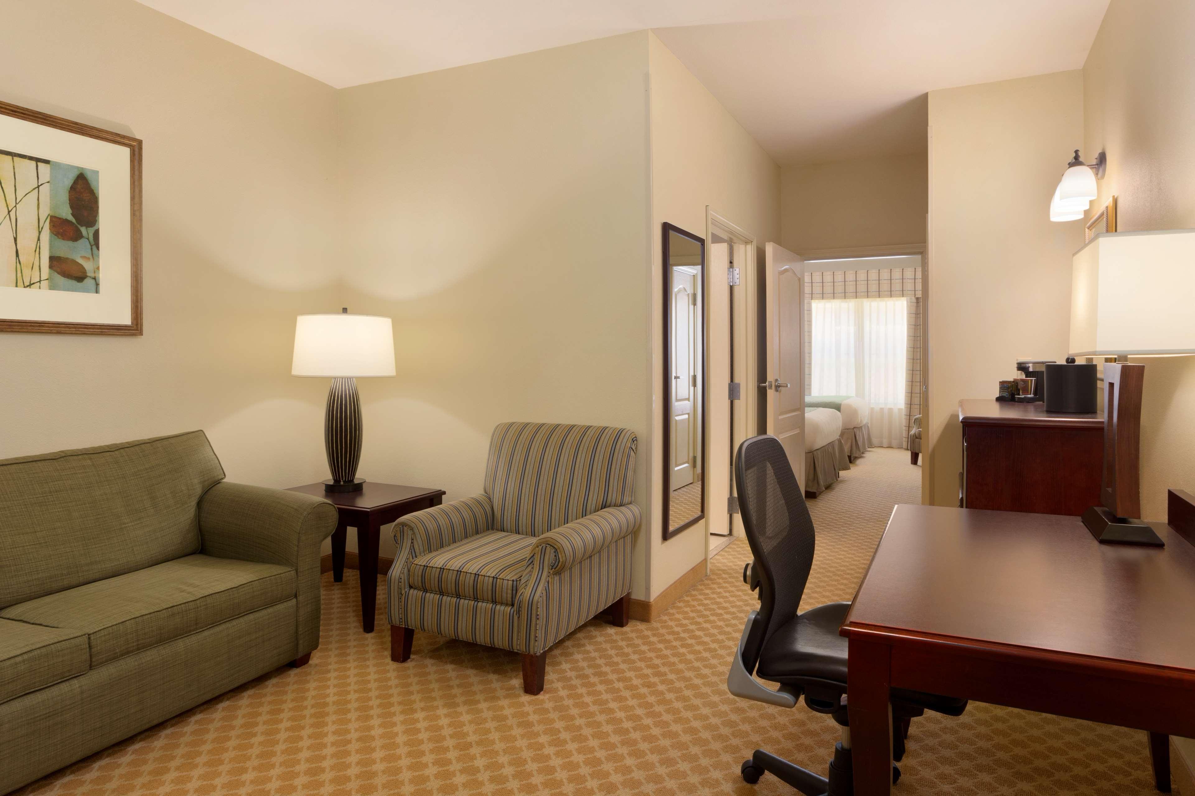 Country Inn & Suites By Radisson, Pineville, La Exterior photo