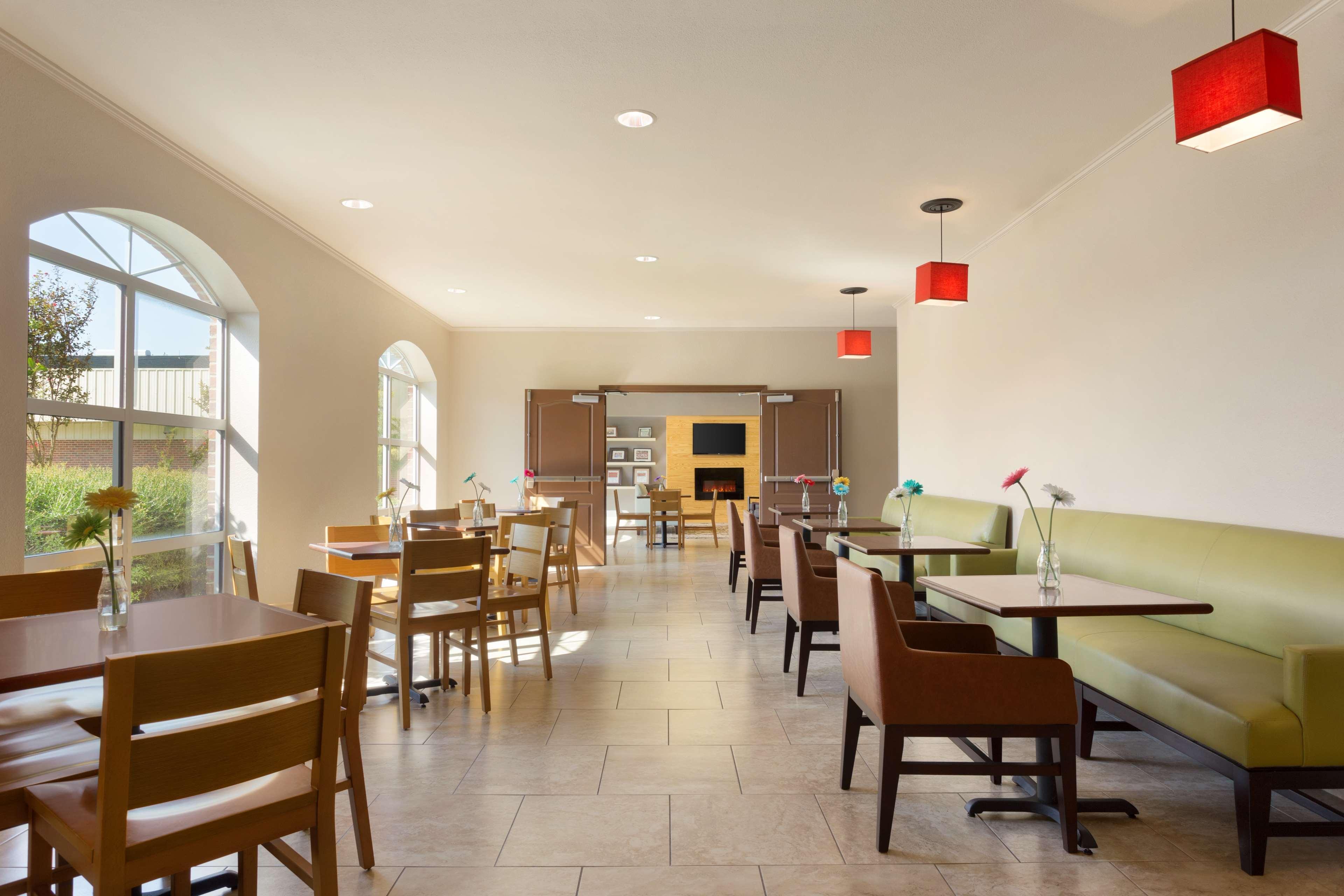 Country Inn & Suites By Radisson, Pineville, La Exterior photo